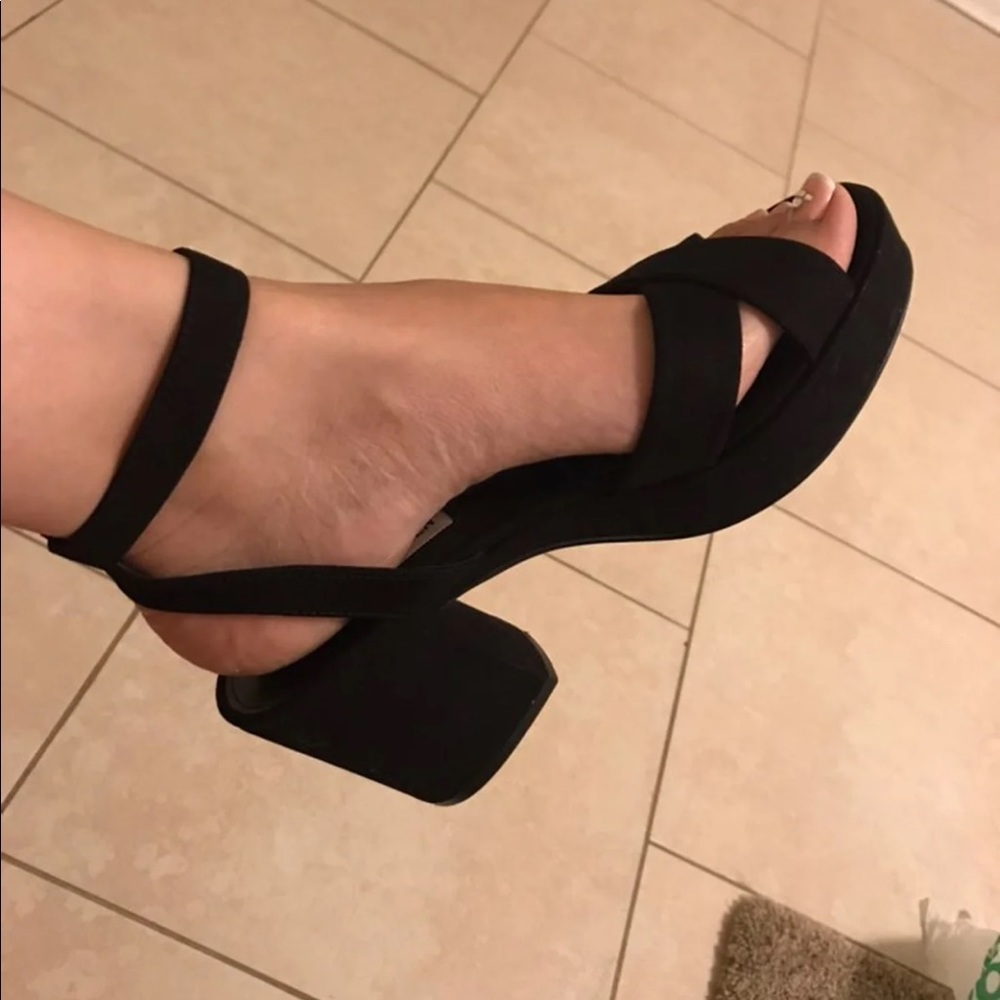 Steve Madden Black Vino Heels